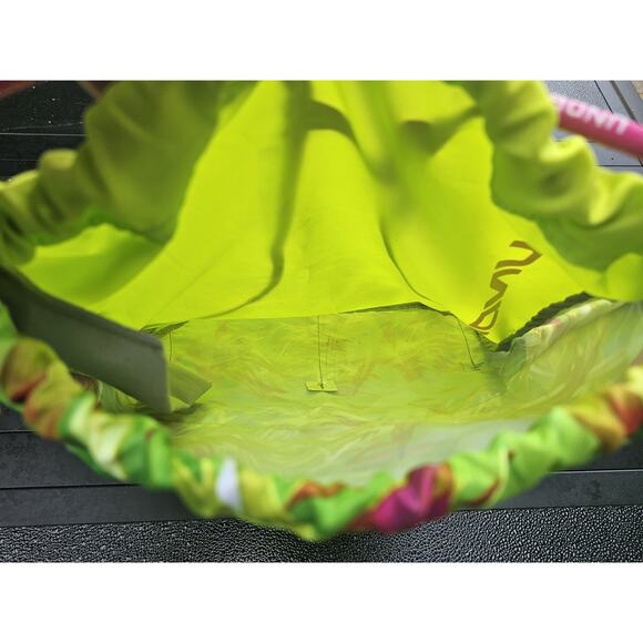 Under Armour - Unisex Sackpack Drawstring Backpack w/ Sunglasses Pocket Neon - Picture 12 of 15